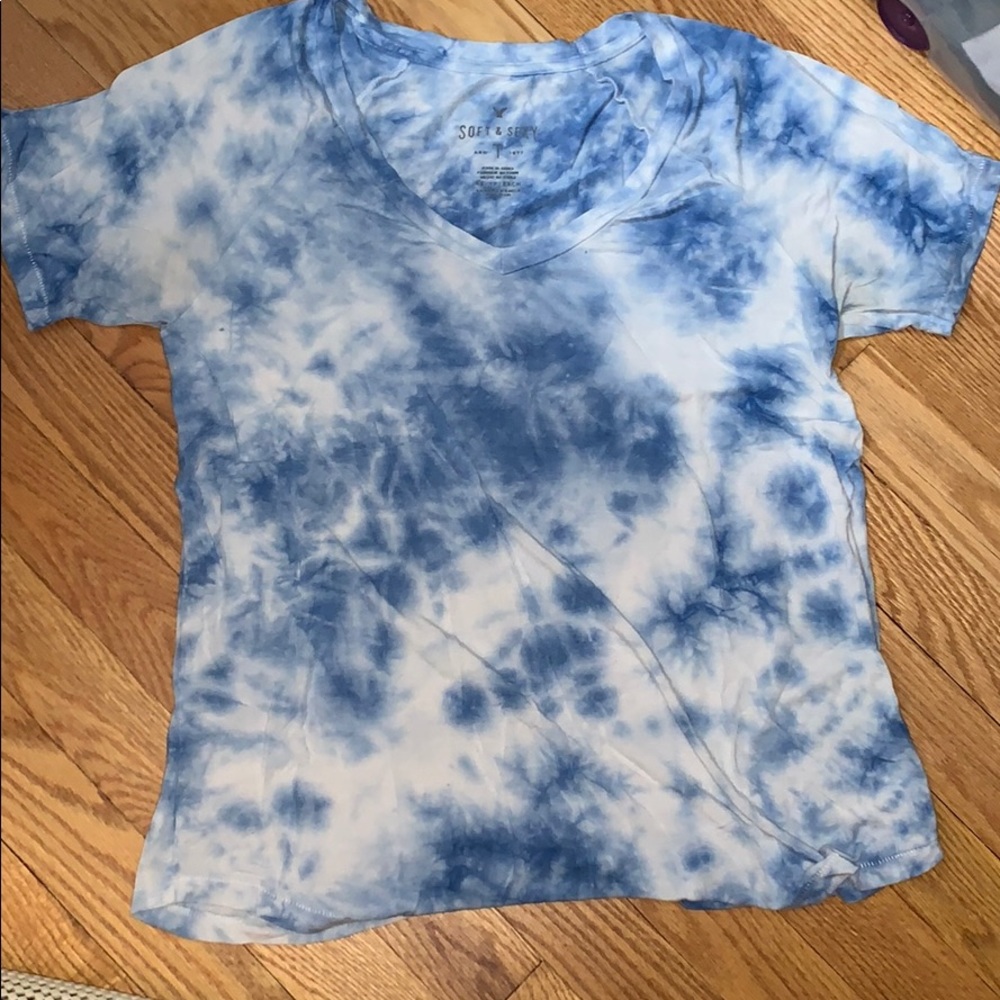 American Eagle shirt